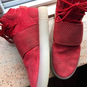 Adidas men’s red suede high tops